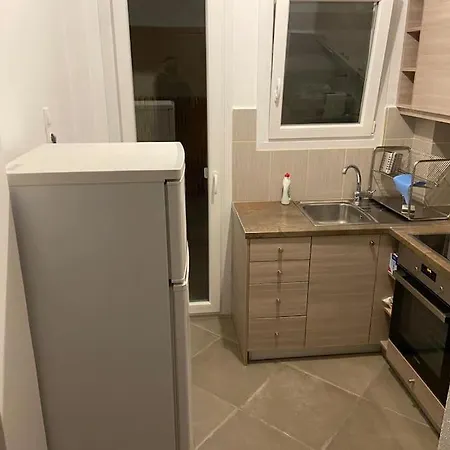 Medusa Apartment In Glyfada Ateny Zewnętrze zdjęcie